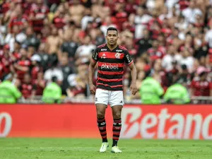 Alex Sandro promete 'melhor do Fla' contra Criciúma e cita adeus de Gabigol