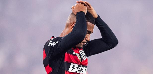 Samuel Lino: do sonho da Seleção ao alvo da Fiel em dois meses no Mengão