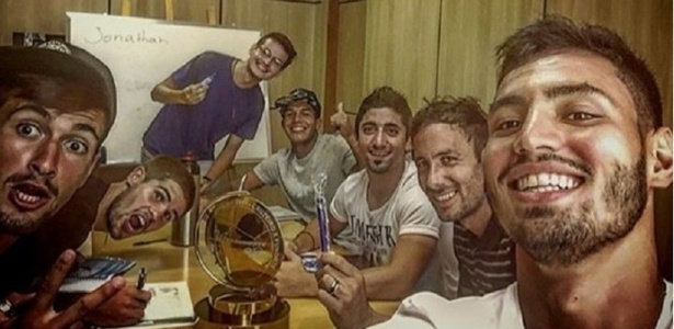 Jonathan Sodré Herneck leciona idiomas a atletas profissionais - Reprodução Instagram