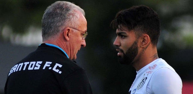 Gabigol diz que Dorival é especial, pois era reserva no Santos até a chegada dele