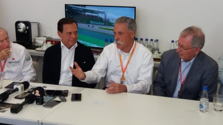João Doria em entrevista coletiva ao lado de Chase Carey, da Liberty Media, proprietária da Fórmula 1 - José Edgar de Matos/UOL