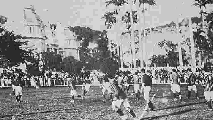 Raro registro do primeiro Fla-Flu da história, em 1912 - Acervo Flu Memória - Acervo Flu Memória