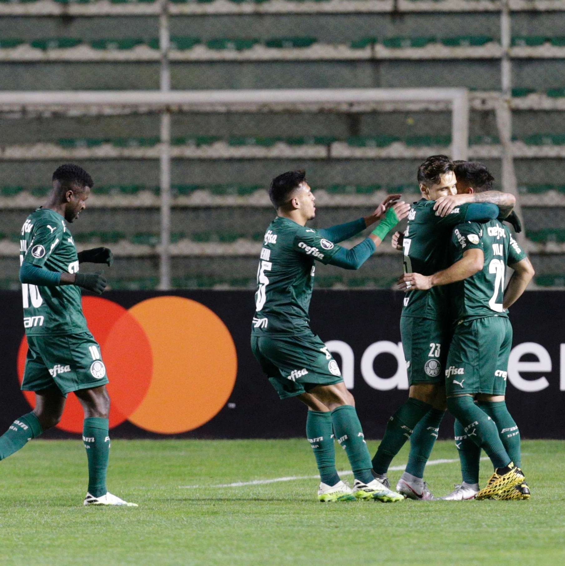 Palmeiras vence Bolívar, segue 100% na Liberta e quebra tabu na altitude