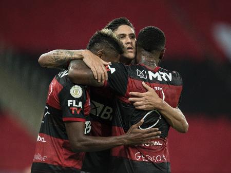 Boletim do Flamengo: Fla faz novos testes de olho em reforços para domingo