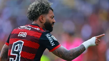 Veja os melhores momentos de Flamengo x Athletico-PR