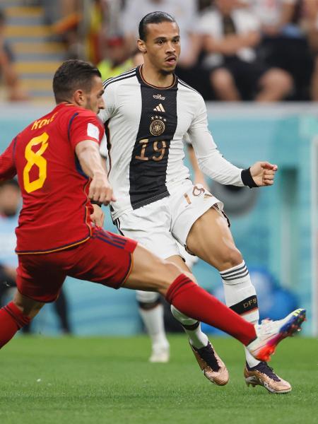 Koke e Leroy Sané em Espanha x Alemanha pela Copa do Mundo - Richard Sellers/Getty Images