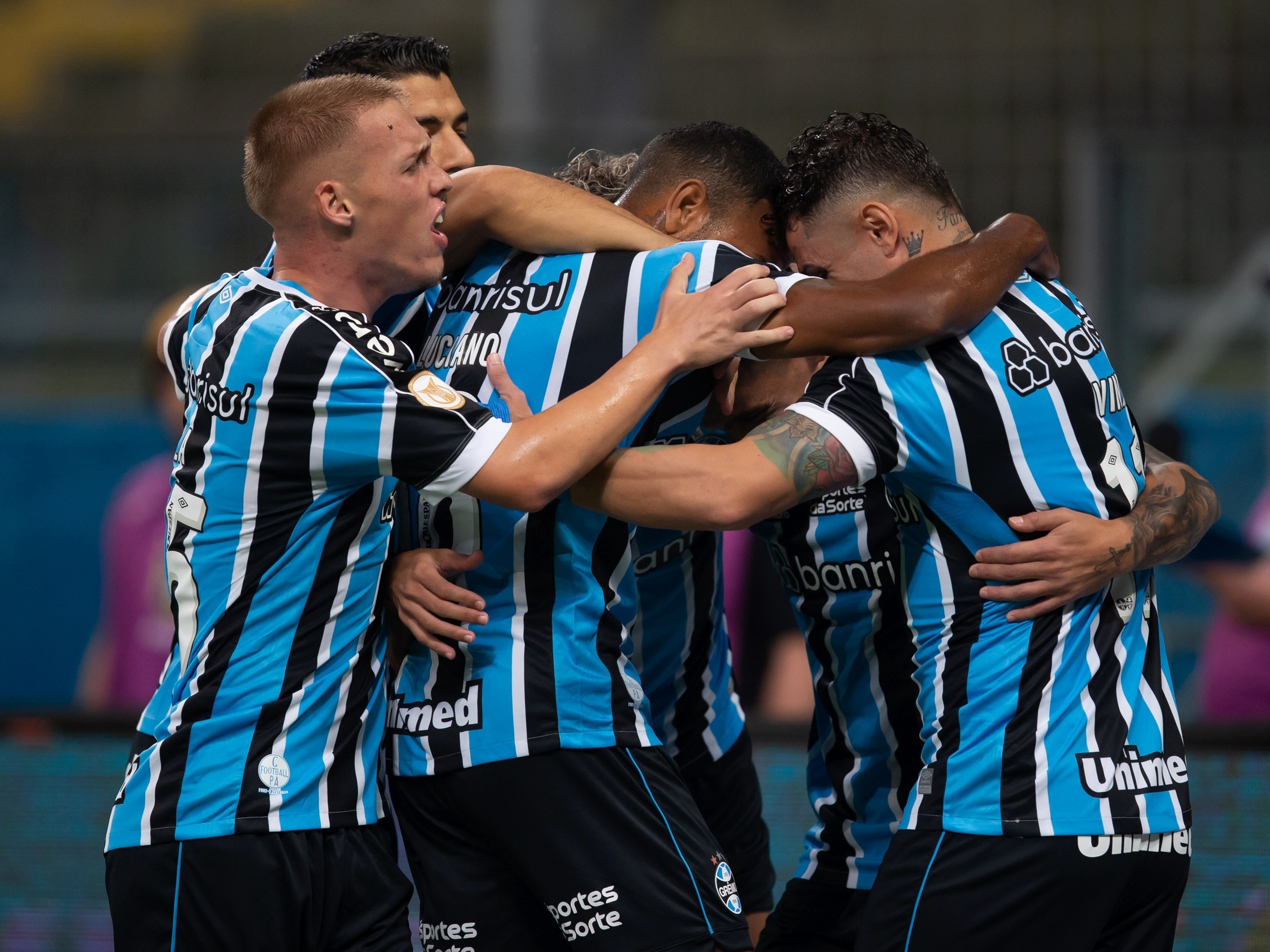 Cruzeiro bate o Grêmio e fatura título inédito da Copa do Brasil