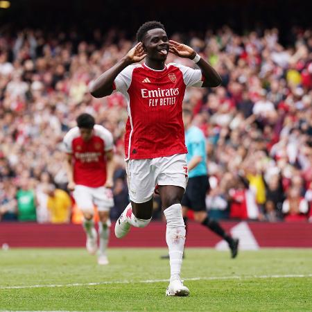 Bukayo Saka comemora gol marcado de pênalti contra o Bournemouth pelo Campeonato Inglês - Adam Davy - PA Images/PA Images via Getty Images