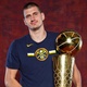 Nuggets vence em mais um show de Nikola Jokic; pivô faz ainda ponto impressionante