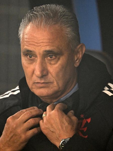 Tite, ex-técnico do Flamengo, durante jogo contra o Peñarol pela Libertadores