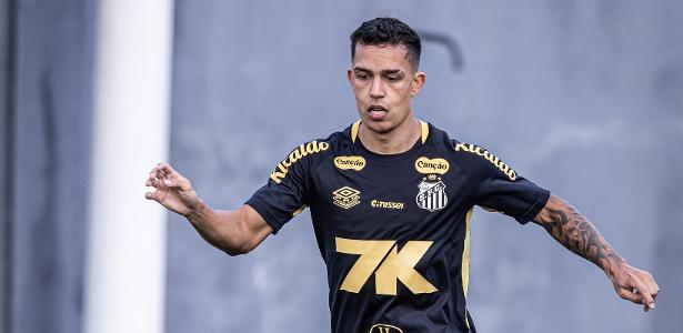 Igor Vinícius fala sobre transferência do São Paulo para o Santos e suas emoções