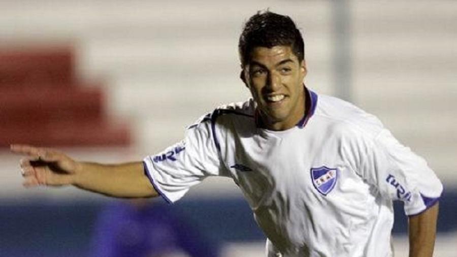 Luís Suárez em ação pelo Nacional, do Uruguai, clube que o revelou - Divulgação/Site oficial do Nacional