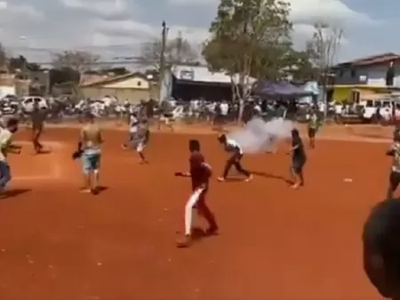 Jogo amador acaba com tiroteio e confusão generalizada em Goiânia; assista  - 30/08/2021 - UOL Esporte