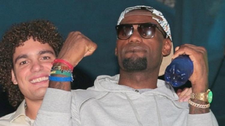 LeBron James ao lado de Anderson Varejão em show de Naldo Benny no Rio de Janeiro, em - Divulgação - Divulgação