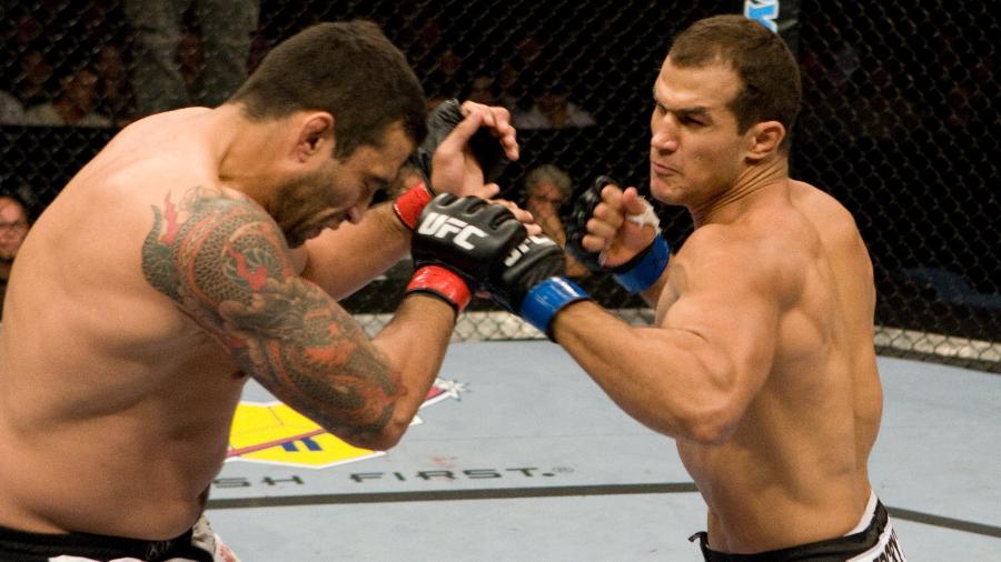 Fabrício Werdum e Junior Cigano se enfrentaram no UFC em 2008 - Josh Hedges/Zuffa LLC via Getty Images