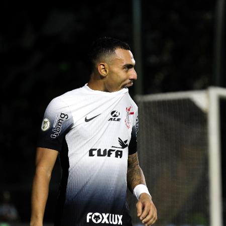 Matheuzinho já soma 71 jogos com a camisa do Corinthians Matheuzinho já soma 71 jogos com a camisa do Corinthians