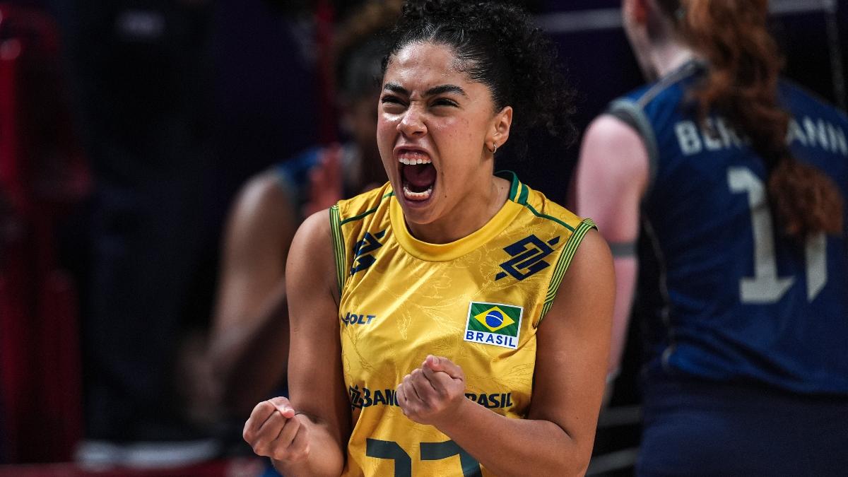'É nosso' e 'derrotar gigante': jogadoras exaltam vitória contra a Itália