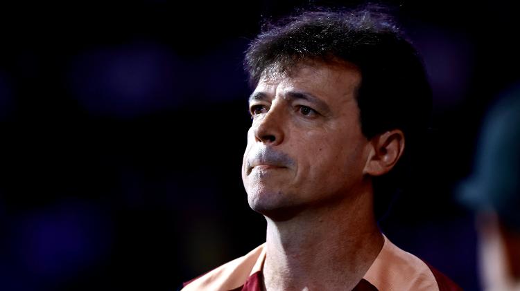 Fernando Diniz, técnico do Corinthians, durante jogo contra o Inter