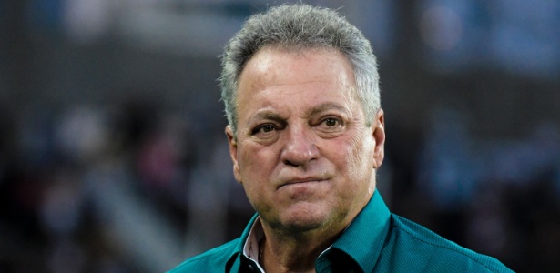 Abel Braga ainda vai definir sua permanência no Fluminense - Thiago Ribeiro/AGIF