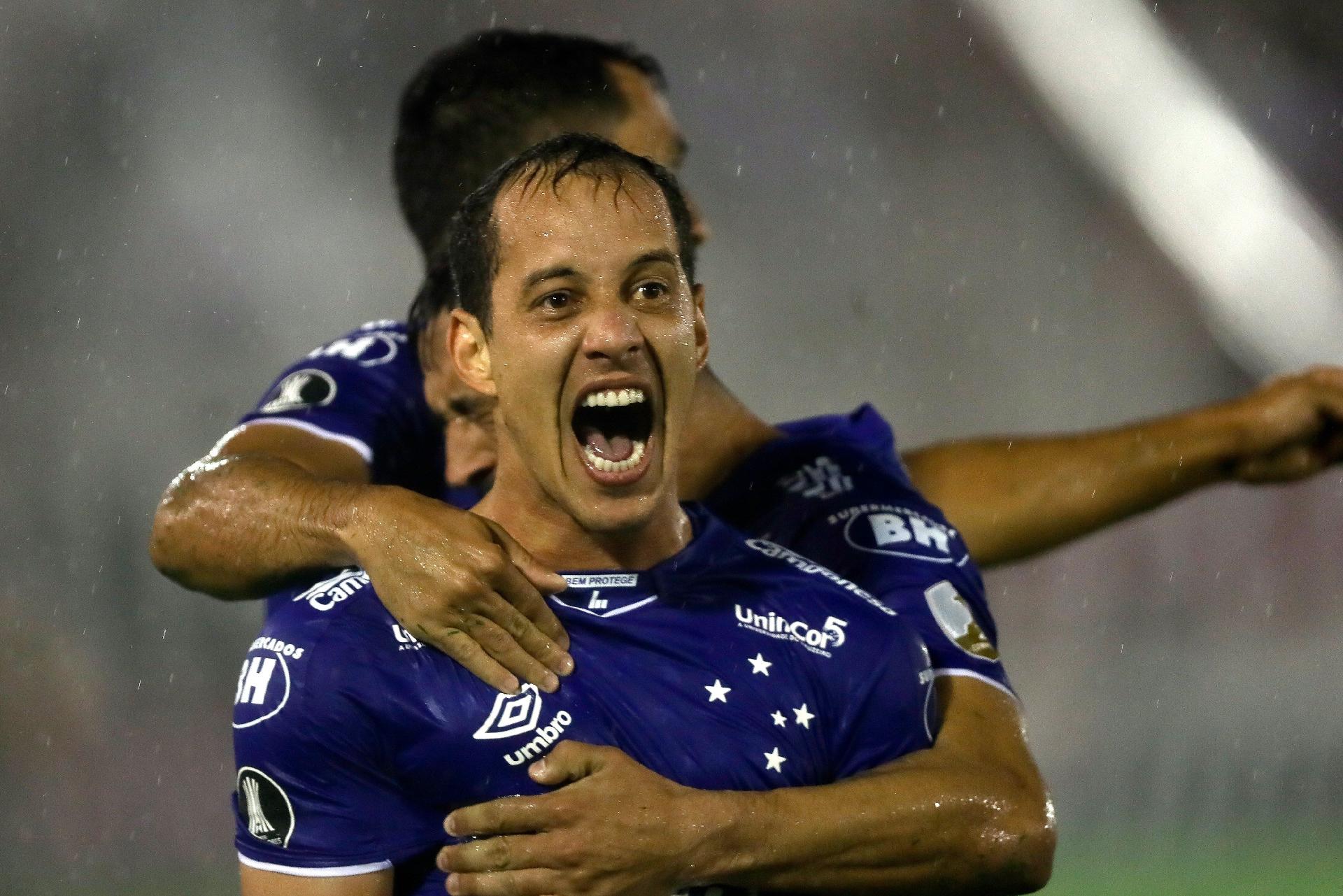 Resultado de imagem para HuracÃ¡n e Cruzeiro