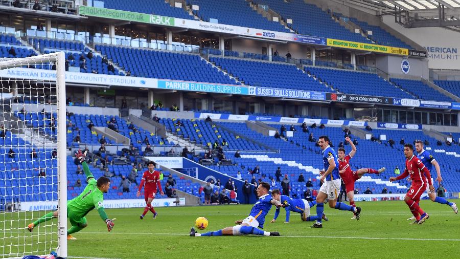Empate não foi bom resultado para o Liverpool em Brighton - MIKE HEWITT/AFP
