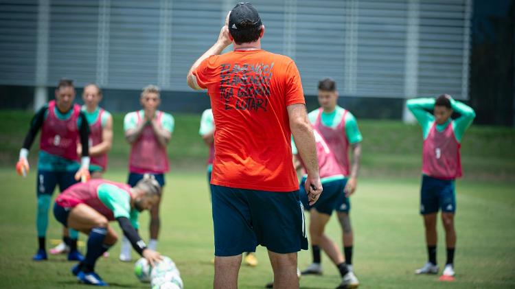 Coach Rogério Ceni during training Flamengo - Alexandre Vidal / Flamengo - Alexandre Vidal / Flamengo