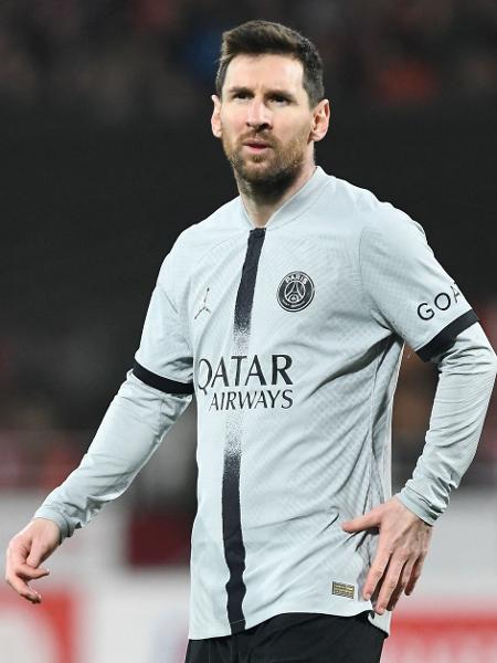 Lionel Messi tem contrato com o PSG até o fim da temporada 2022-23 - FRED TANNEAU/AFP