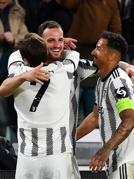 Federico Gatti celebra gol da Juventus nas quartas de final da Liga Europa - Valerio Pennicino/Getty Images