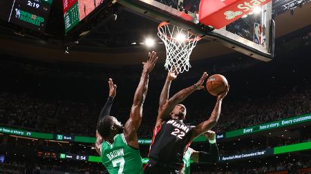 Boston Celtics vence jogo 7 dramático contra Heat e conquista o Leste