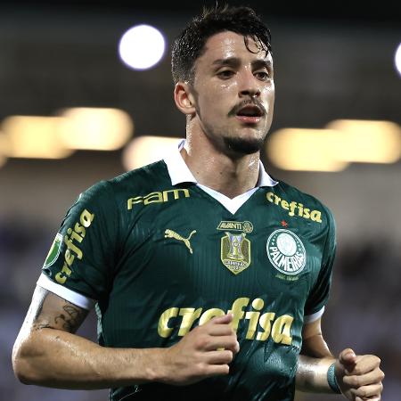 Piquerez em ação durante jogo entre Santo André x Palmeiras pelo Campeonato Paulista - Marcello Zambrana/AGIF