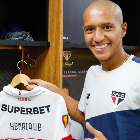 Henrique, jovem atacante do São Paulo, está sendo relacionado no profissional