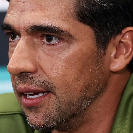 Abel Ferreira acionou Marcos Rocha, Lucas Evangelista e Flaco López entre titulares Abel Ferreira acionou Marcos Rocha, Lucas Evangelista e Flaco López entre titulares