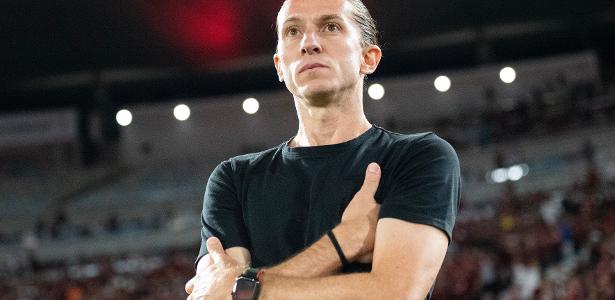 Flamengo com elenco inchado? Mattos avalia quem poderia ser negociado