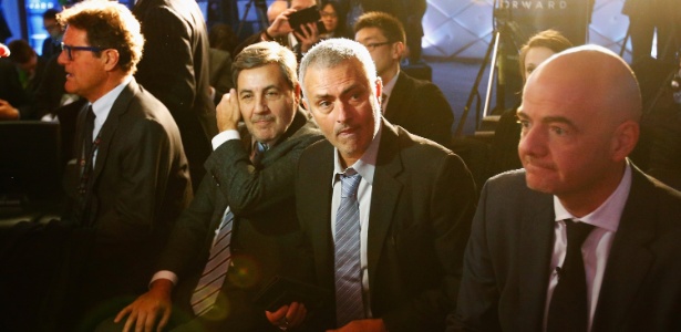 Mourinho foi convidado por Gianni Infantino para participar de projeto da Fifa - Clive Rose/Getty Images