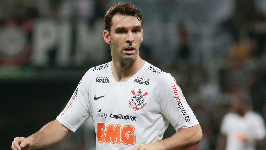 Boselli participou de mais da metade dos gols do Corinthians na temporada