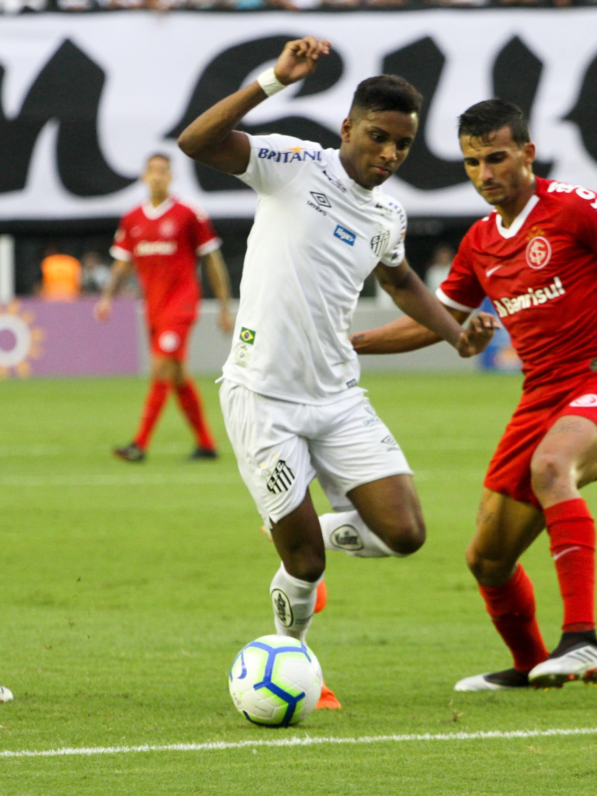 Santos monitora mercado em busca de substituto para Rodrygo