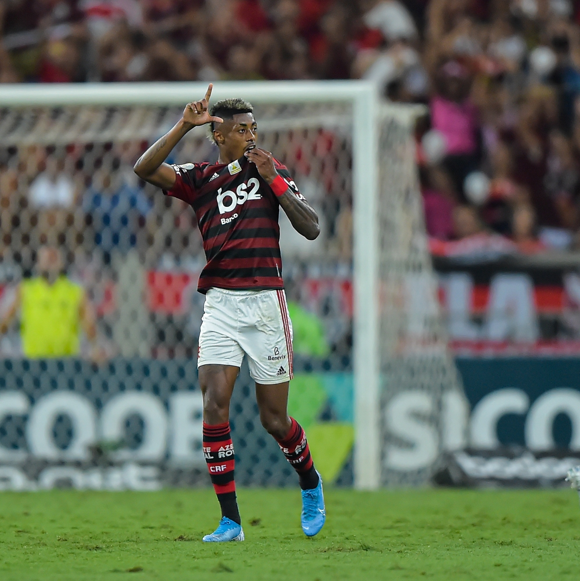 Notícias do Flamengo hoje: resposta de Bruno Henrique ao Palmeiras, Rodrigo  Caio de saída e tudo sobre jogo contra o Vasco
