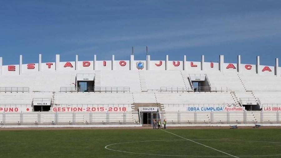 Estádio Guillermo Briceño, em Juliaca, precisa passar por obras para poder receber jogos da Libertadores - Divulgação