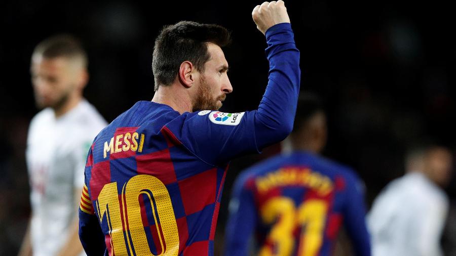 Messi comemora gol do Barcelona contra o Granada pelo Campeonato Espanhol - REUTERS/Albert Gea