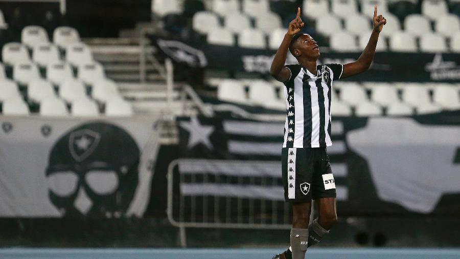 Matheus Babi marcou pelo Botafogo em sua estreia no clube, no amistoso com o Fluminense - Vitor Silva/BFR