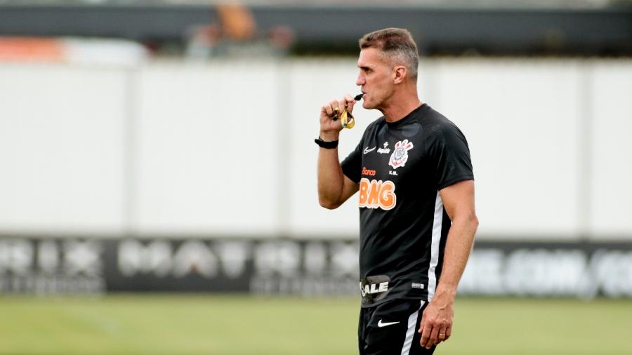 17.jan.21 - Vagner Mancini comanda treino do Corinthians no CT Dr. Joaquim Grava - Rodrigo Coca/Agência Corinthians
