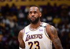 LeBron James vai jogar contra ex-colega de escola do filho