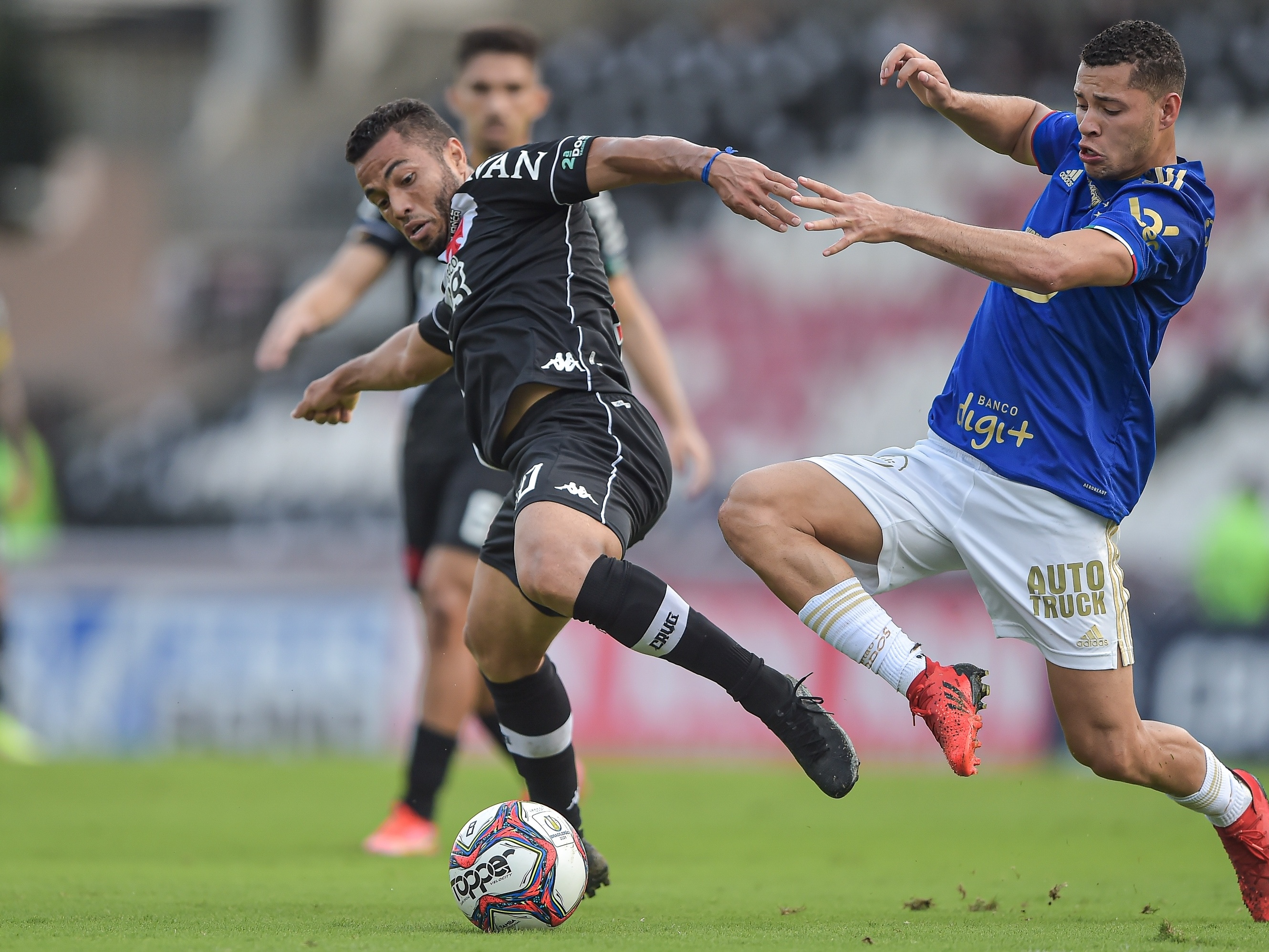 Jogo Vasco x Red Bull Bragantino agora: Saiba placar