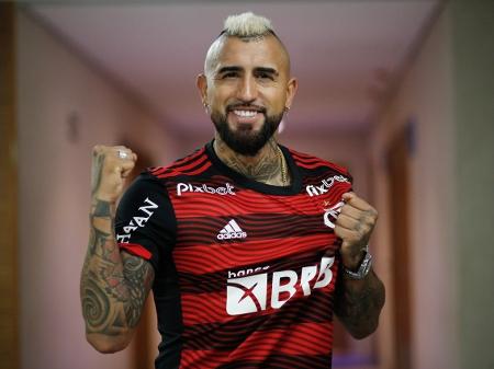 As tatuagens de Arturo Vidal, novo reforço do Flamengo - GQ