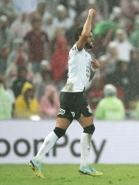 Yuri Alberto faz o segundo do Corinthians contra o Flamengo, pelo Brasileirão - Jorge Rodrigues/AGIF