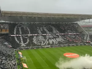 Mattos: Corinthians e Flamengo terão vaquinha para pagar estádios; entenda