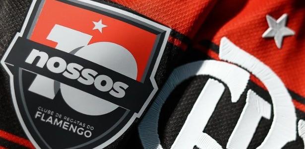 BELA HOMENAGEM! Flamengo se aproxima de famílias e presta homenagens