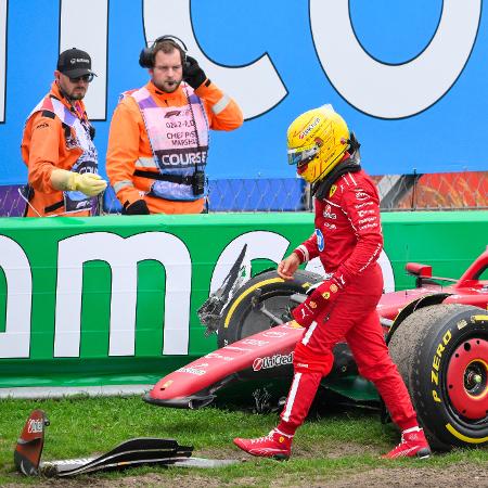 Hamilton, da Ferrari, bateu no GP da Holanda Hamilton, da Ferrari, bateu no GP da Holanda
