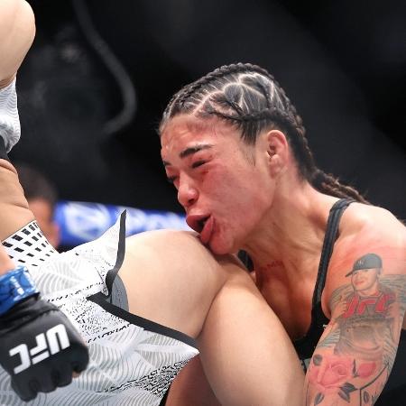 Ufc Flash Ex-namorada de Poatan batalha, mas perde para rival chinesa no UFC 329