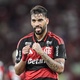 Jardim se conecta a Paquet&aacute; no Flamengo e usa at&eacute; conversa em franc&ecirc;s